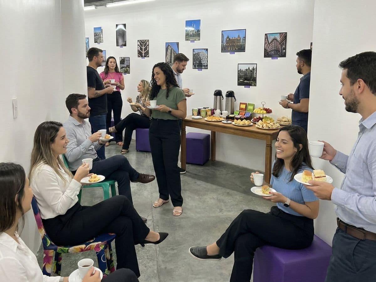 Coffee break y networking en Kidé Coworking